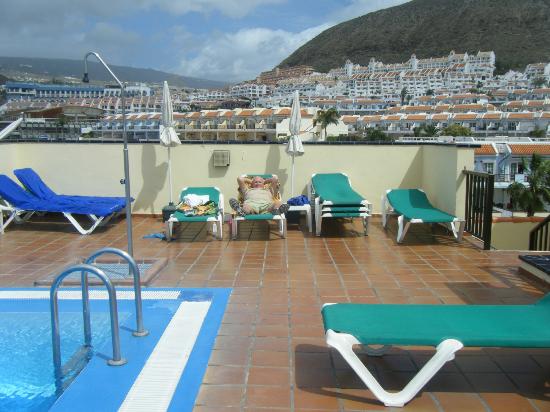 Klayman Olivina Aparthotel