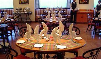 La Place Sarovar Portico