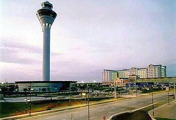 Отель Pan Pacific KLIA Малайзия, Куала-Лумпур, фото 3