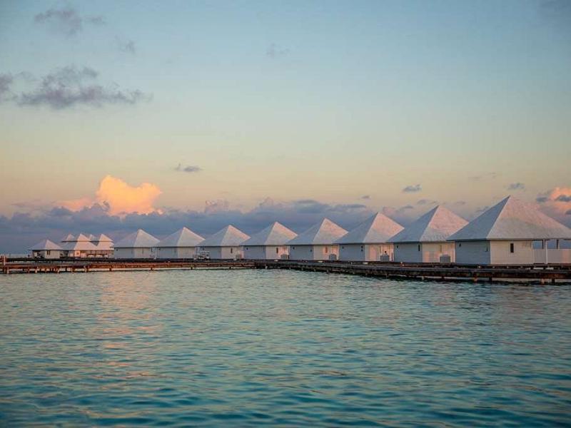 Diamonds Athuruga Island