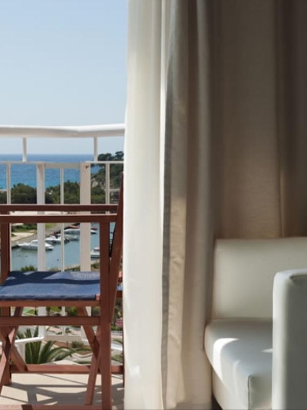 Cala Galdana & Villas d`Aljandar