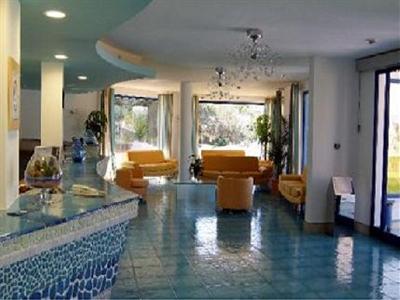 Cala Longa Hotel Club