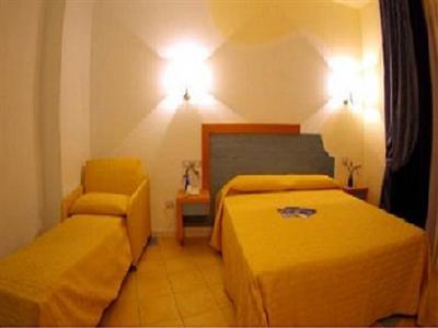 Cala Longa Hotel Club