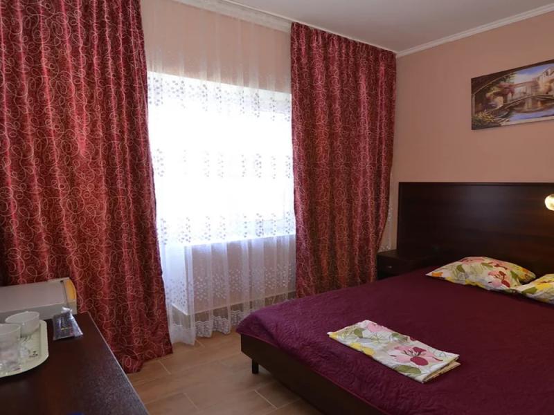 Дельфин база отдыха (Пересыпь)