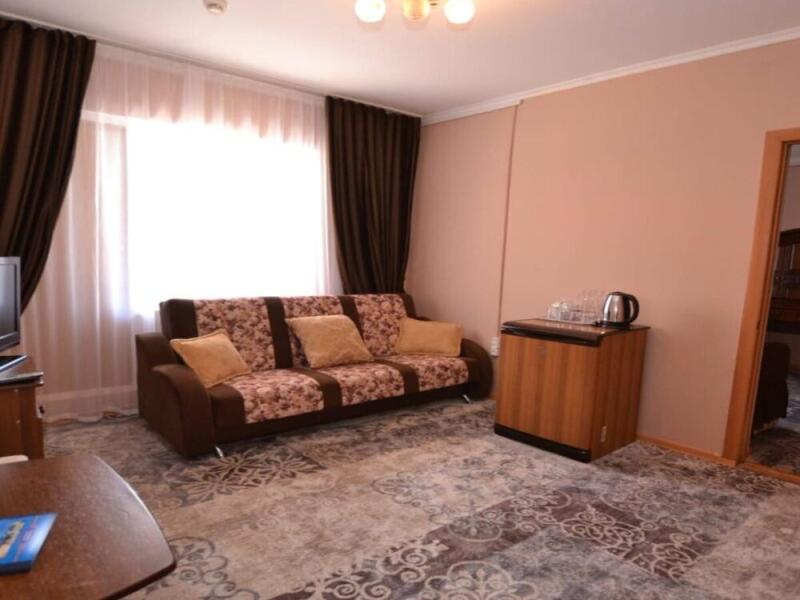 Дельфин база отдыха (Пересыпь)