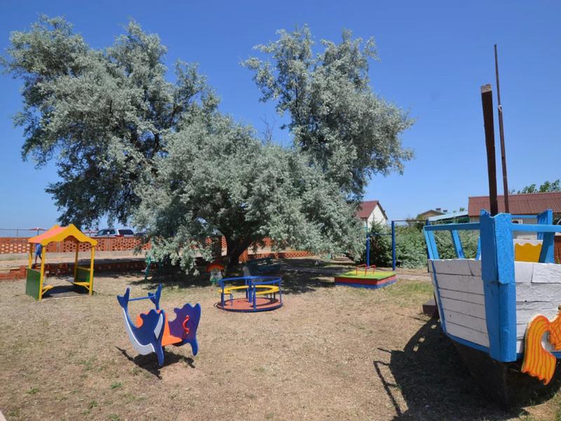 Дельфин база отдыха (Пересыпь)