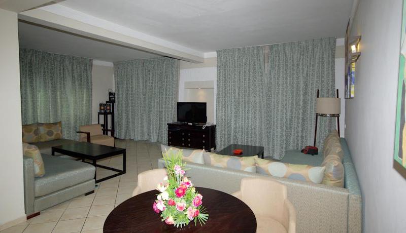 Bianca Beach Family & Resort