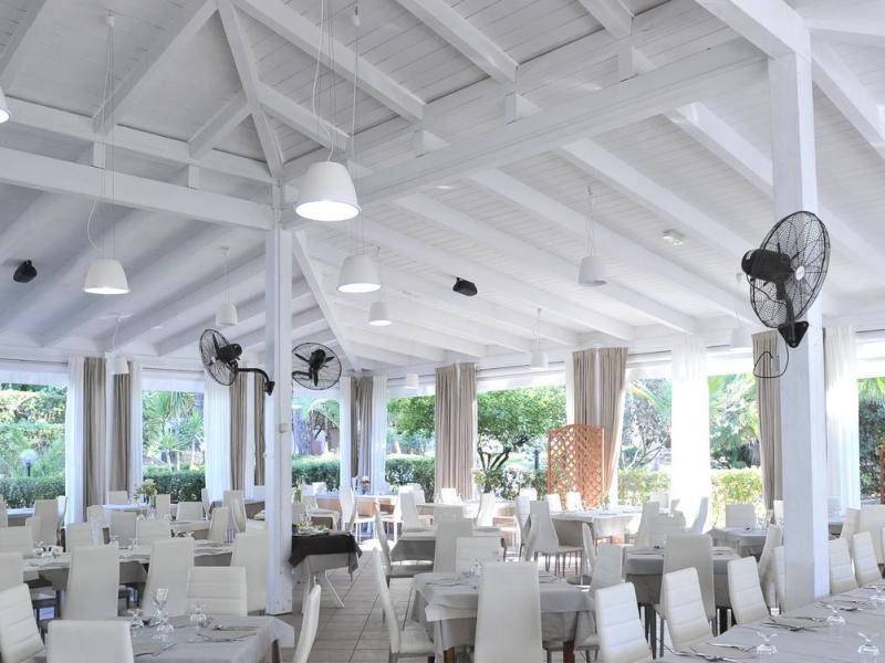 La Serra Holiday Village & Beach Resort