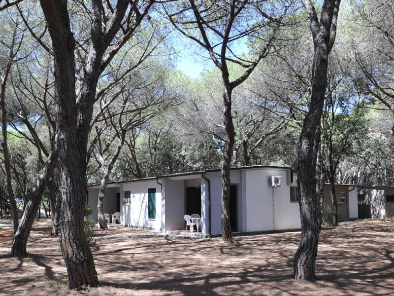 La Serra Holiday Village & Beach Resort