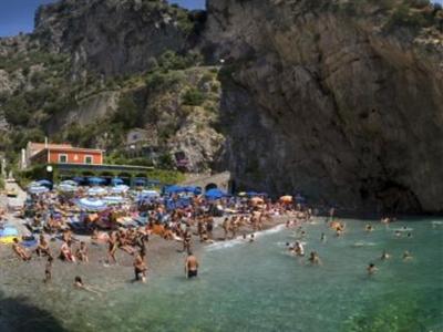 Alfonso A Mare