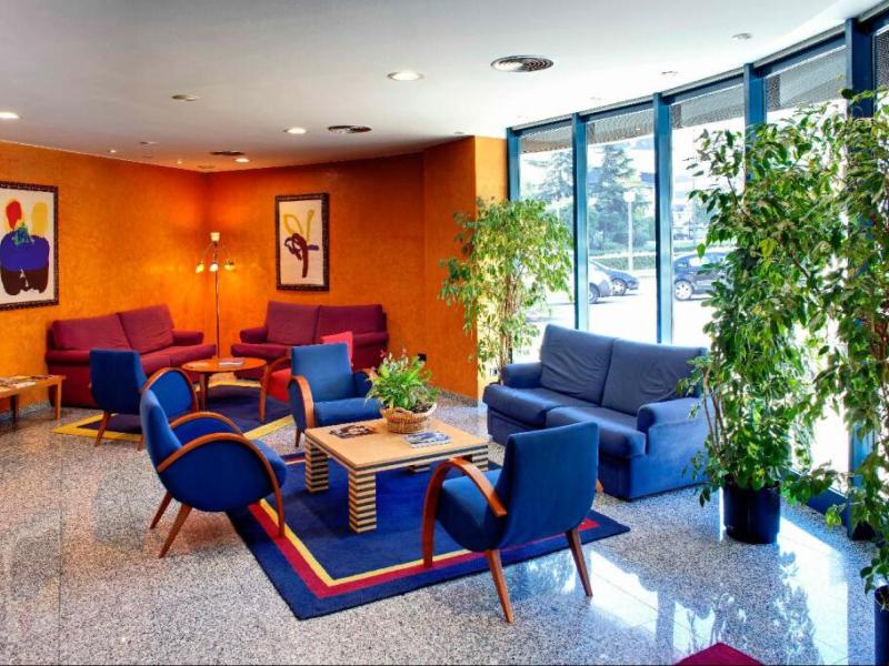 Campus Aparthotel
