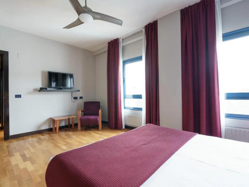 Campus Aparthotel