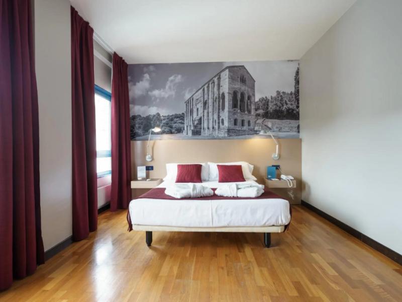 Campus Aparthotel