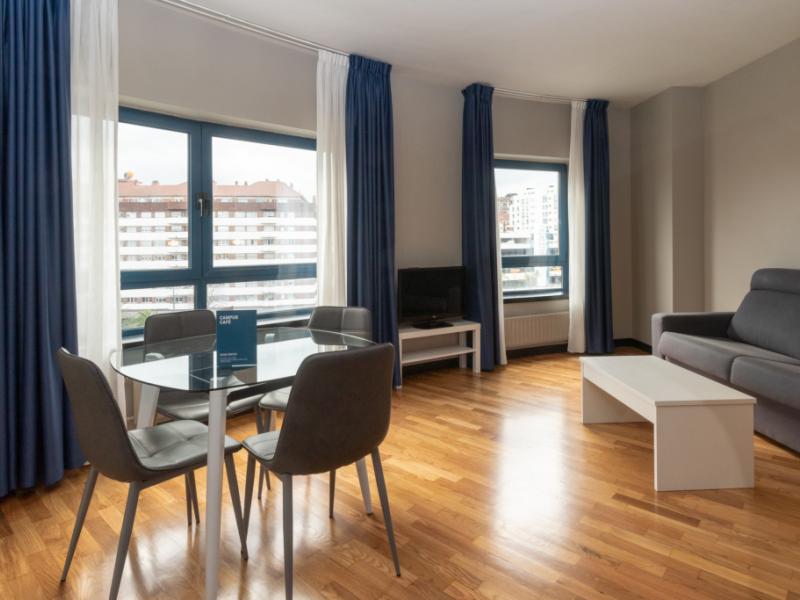Campus Aparthotel
