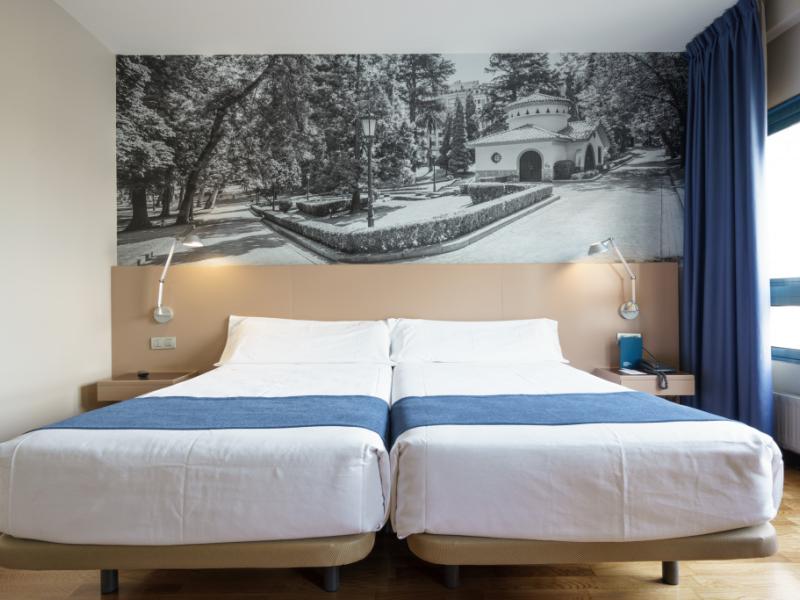 Campus Aparthotel
