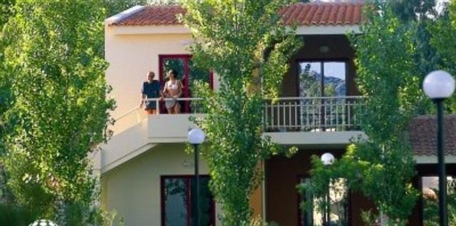 Calaserena Village