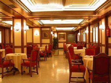 Hotel II Castillas