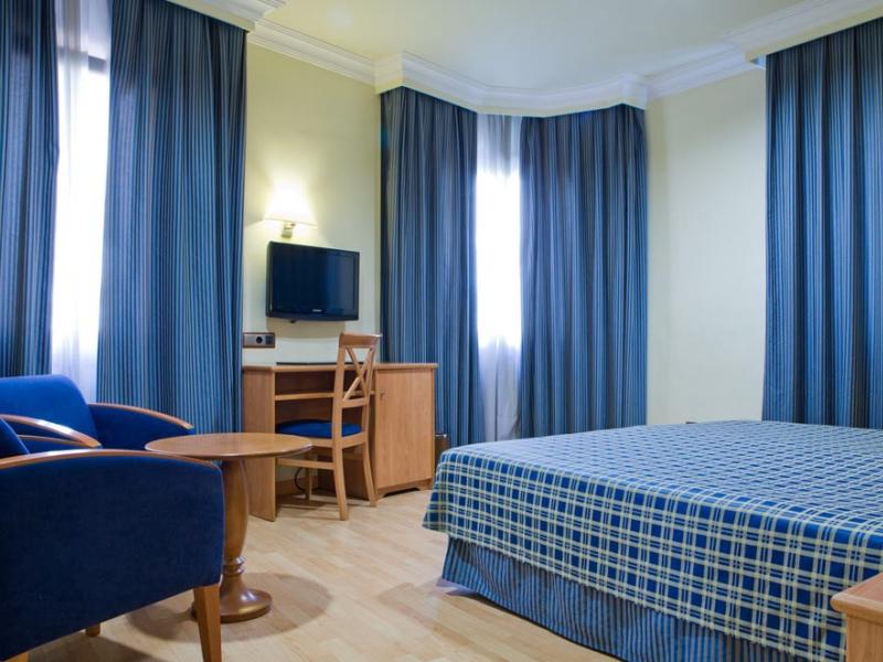 Hotel II Castillas