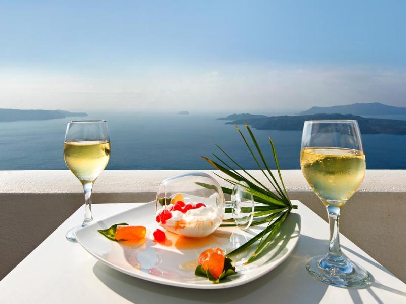 Lilium Santorini Hotel