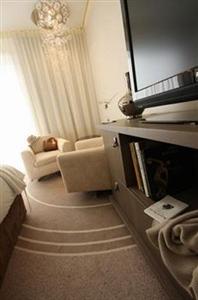 Radisson Blu 1835 Hotel & Thalasso