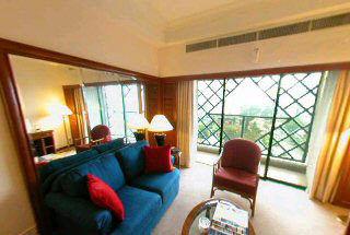 Ambassador Row Hotel Suites by Lanson Place