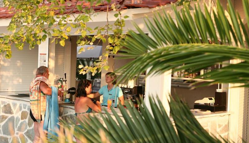 Alea Hotel & Suites