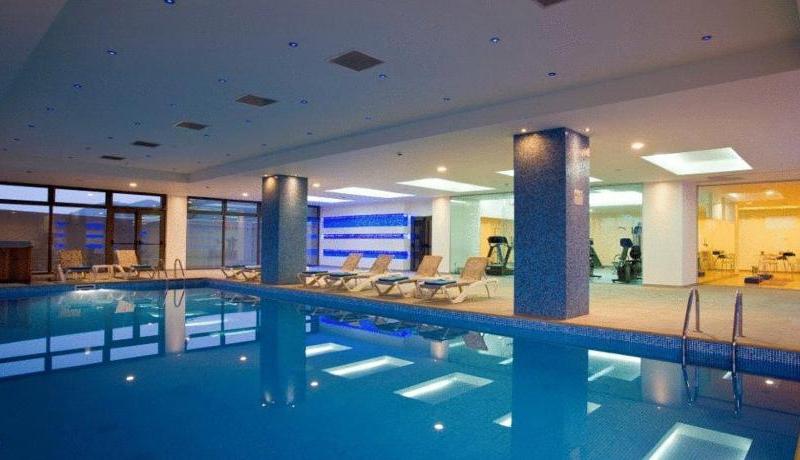 Alea Hotel & Suites