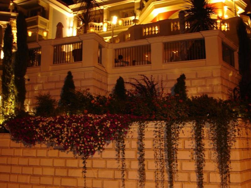 Enavlion Hotel