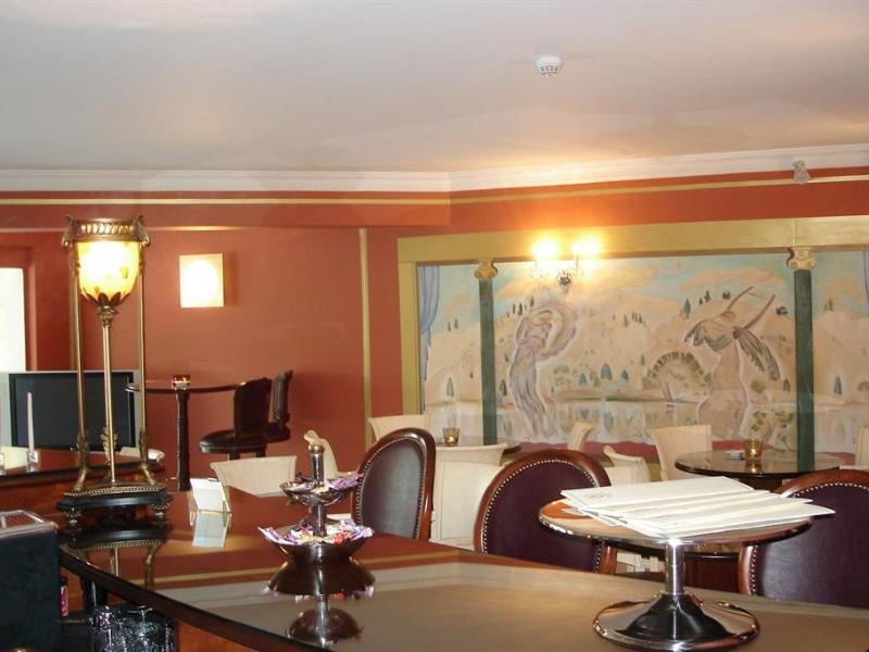 Enavlion Hotel