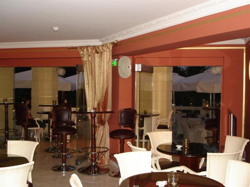 Enavlion Hotel
