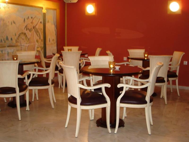 Enavlion Hotel