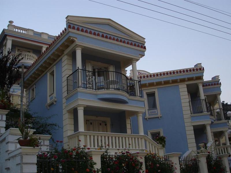 Enavlion Hotel