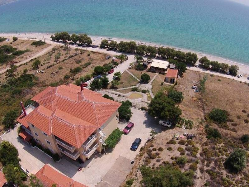 Grand Beach Hotel