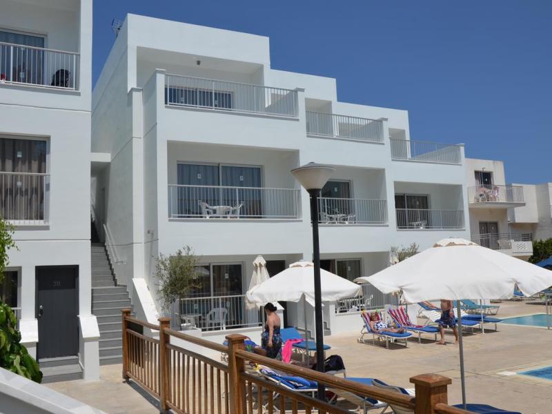 Sweet Memories Hotel Apartments