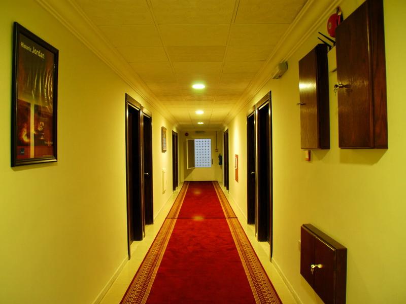 Al Nayrouz Palace Hotel
