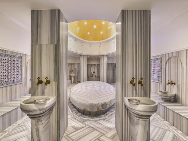 Calista Luxury Resort