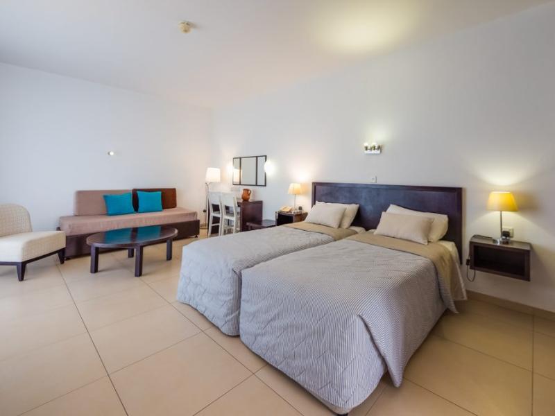 MarisMare Apartments