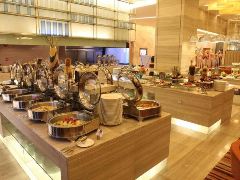 Ramada Plaza Shenzhen North