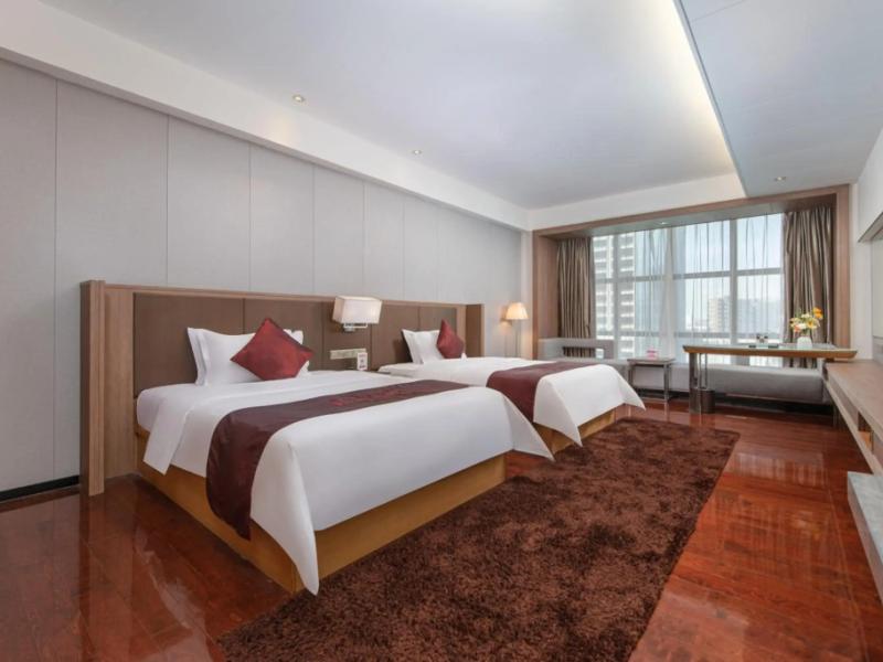 Ramada Plaza Shenzhen North