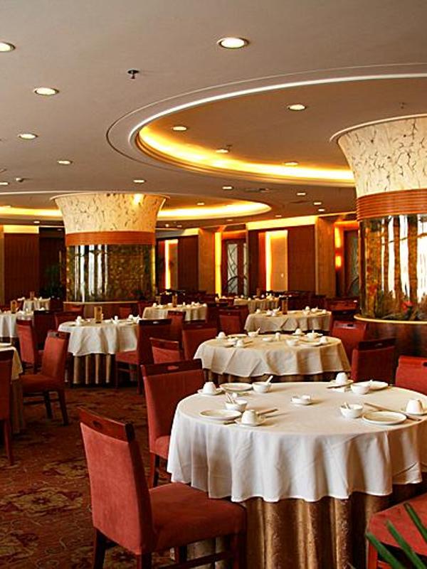 Ramada Plaza Peace Shanghai