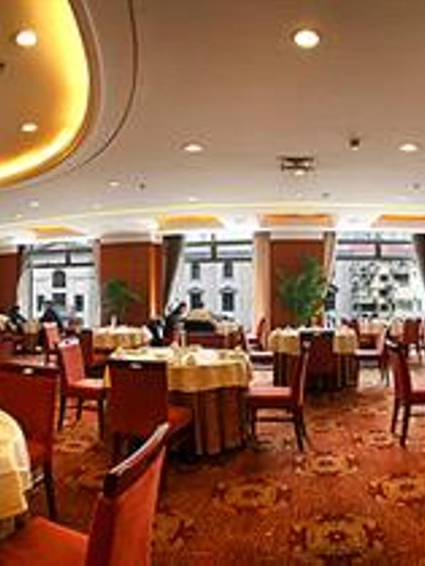 Ramada Plaza Peace Shanghai