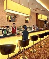Отель Cambodiana Hotel Камбоджа, Пномпень, фото 17