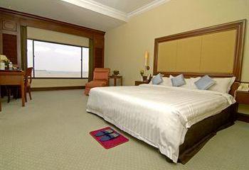 Отель Cambodiana Hotel Камбоджа, Пномпень, фото 7