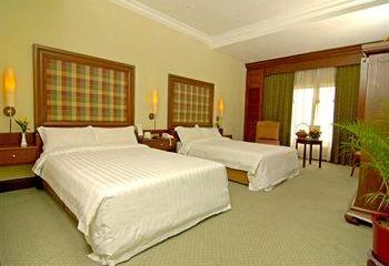 Отель Cambodiana Hotel Камбоджа, Пномпень, фото 8