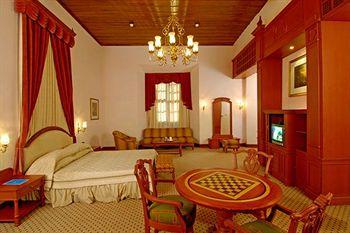 Bolgatty Island Resort