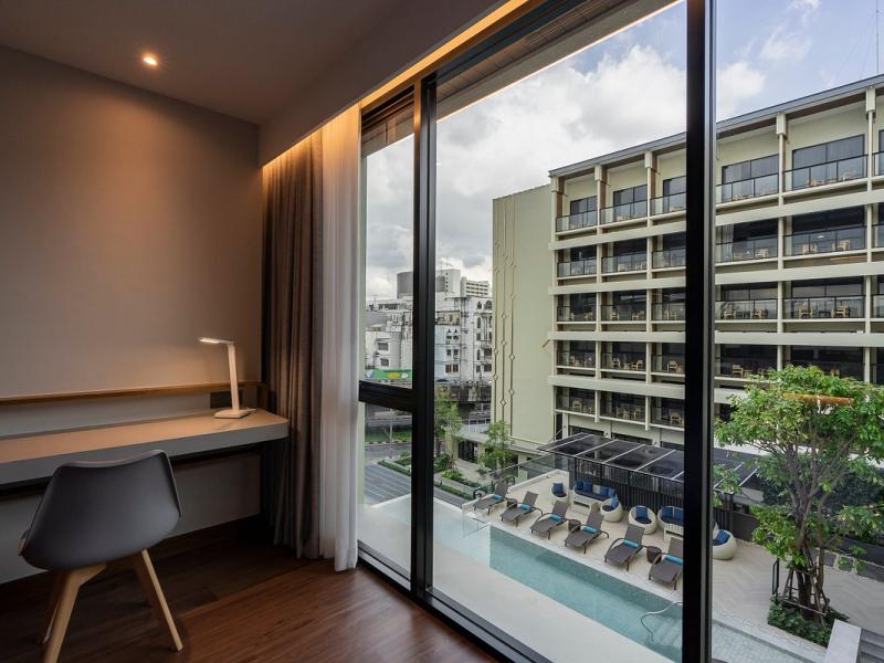 Centara Life Hotel Bangkok Phra Nakhon 