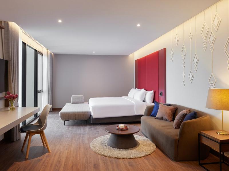 Centara Life Hotel Bangkok Phra Nakhon 