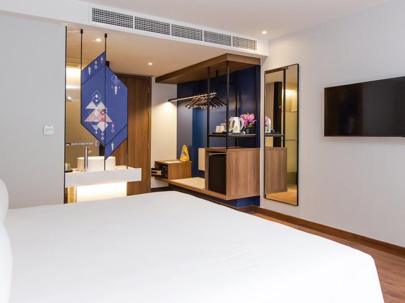 Centara Life Hotel Bangkok Phra Nakhon 