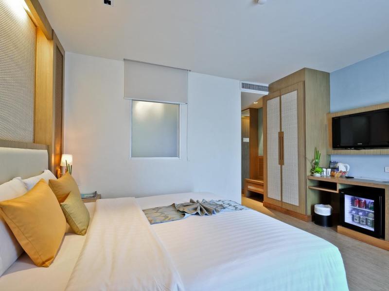 The Ashlee Plaza Patong Hotel & Spa