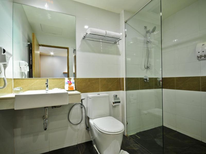 The Ashlee Plaza Patong Hotel & Spa